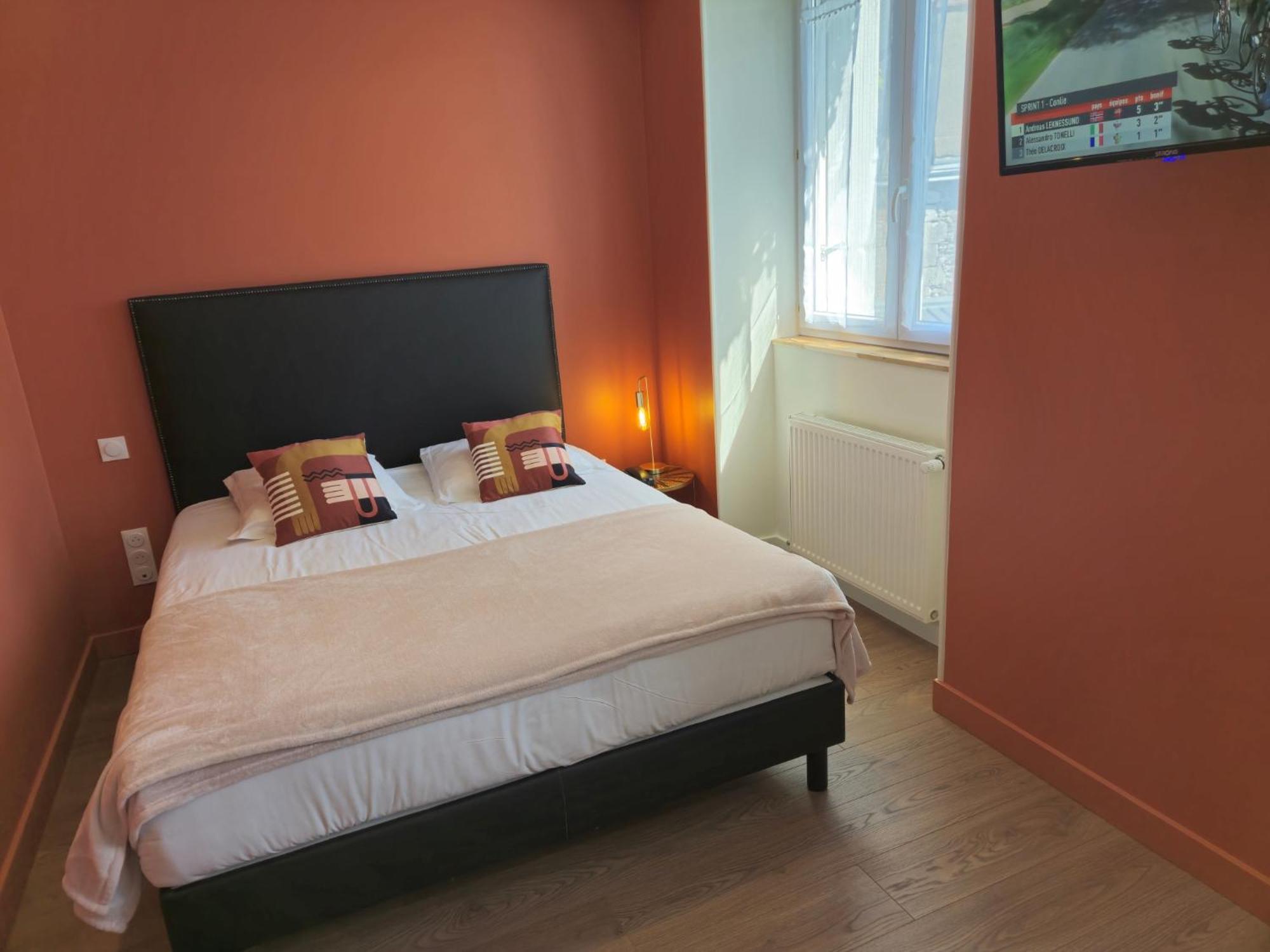Hotel Le Beaugency Exterior foto